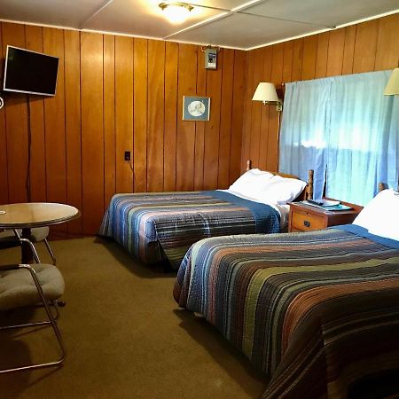 Chamber Lane Motel Round Lake Eksteriør billede