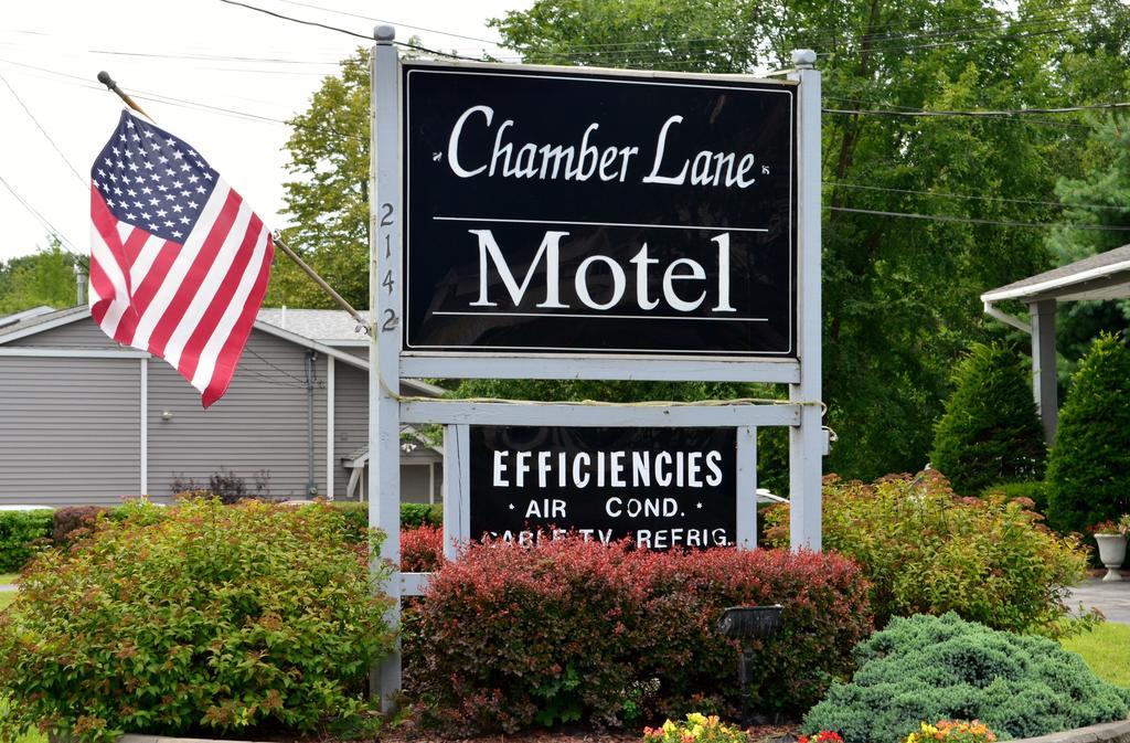 Chamber Lane Motel Round Lake Eksteriør billede